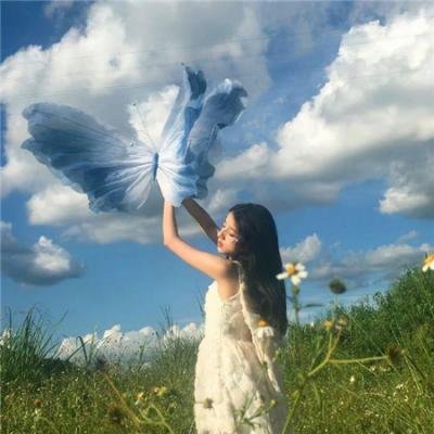 顶流粉丝官宣恋情引爆服务器，连日来内幕曝光，平台紧急限流